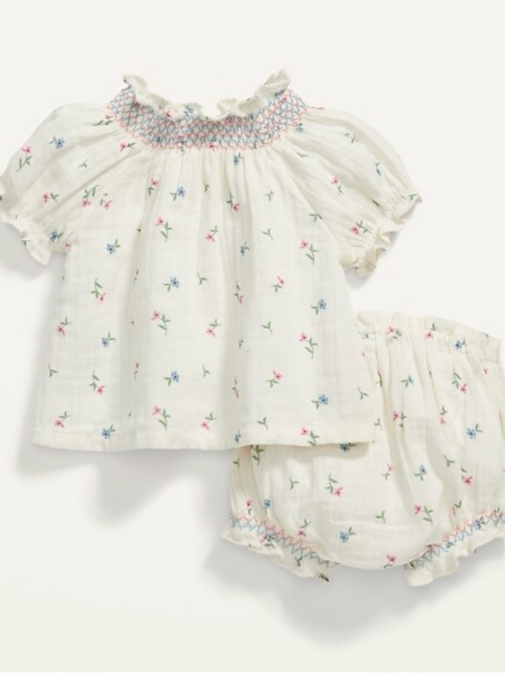 Old Navy Smocked Floral Top and Bloomers Set 0-3 months cream color